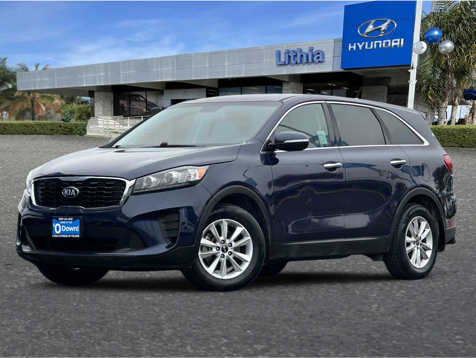2019 Kia Sorento LX's photo