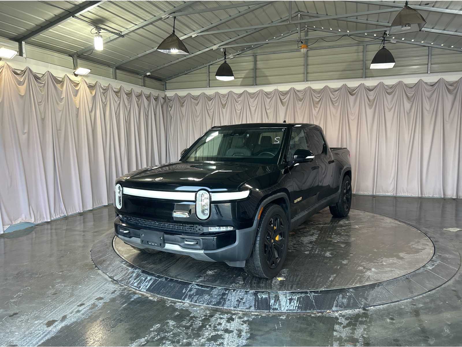 2022 Rivian R1T Launch Edition's photo