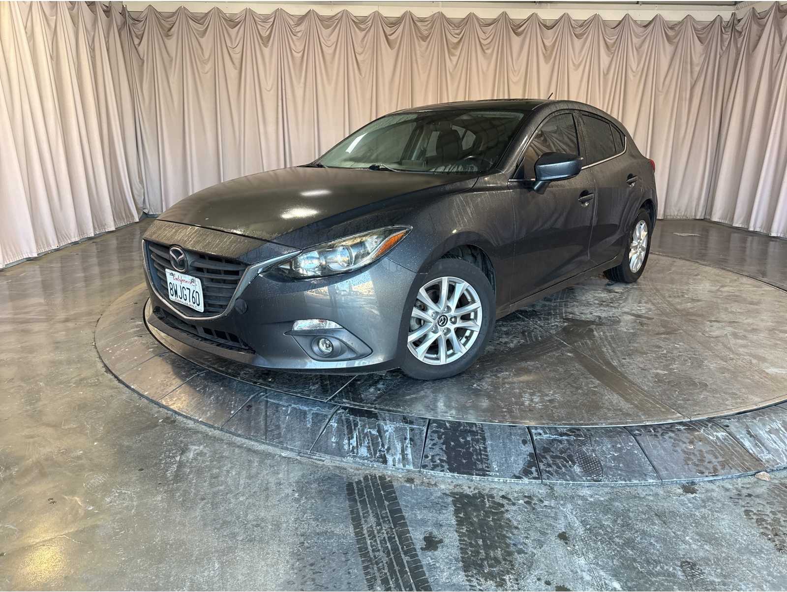 2016 Mazda MAZDA3 i Touring's photo