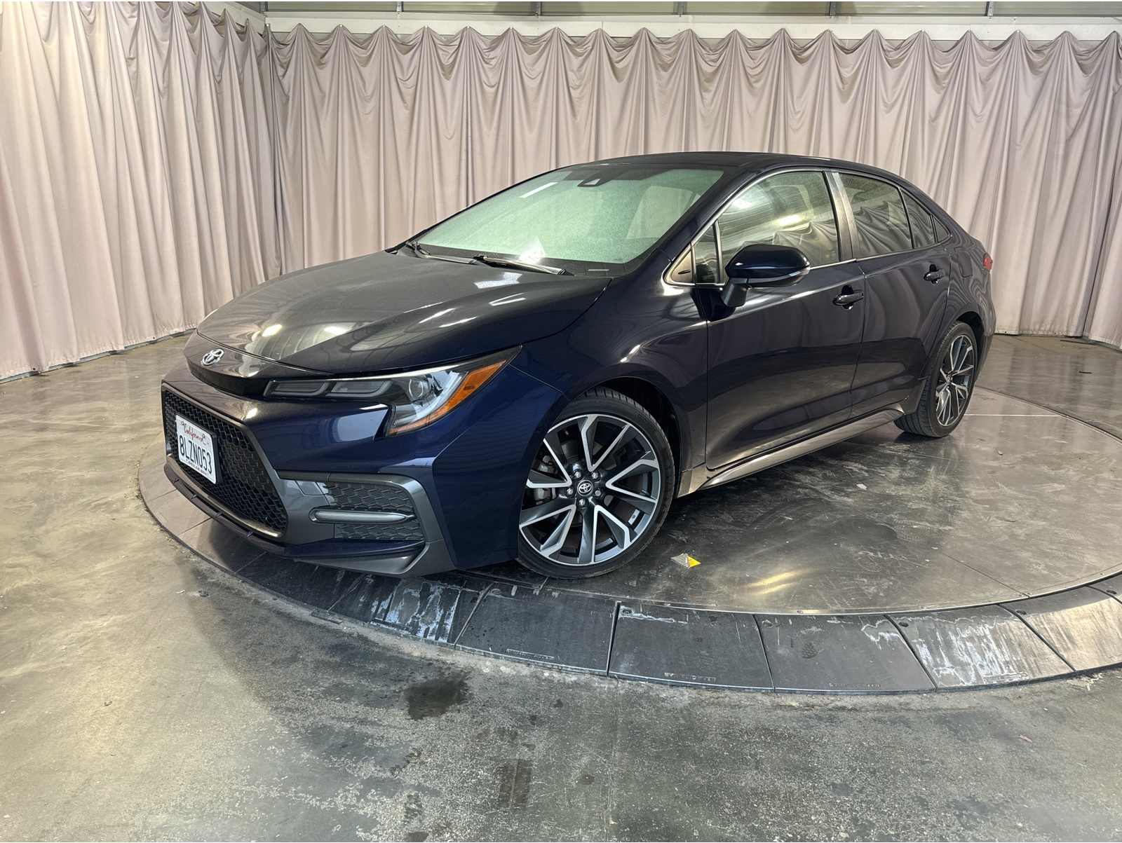 2020 Toyota Corolla XSE's photo