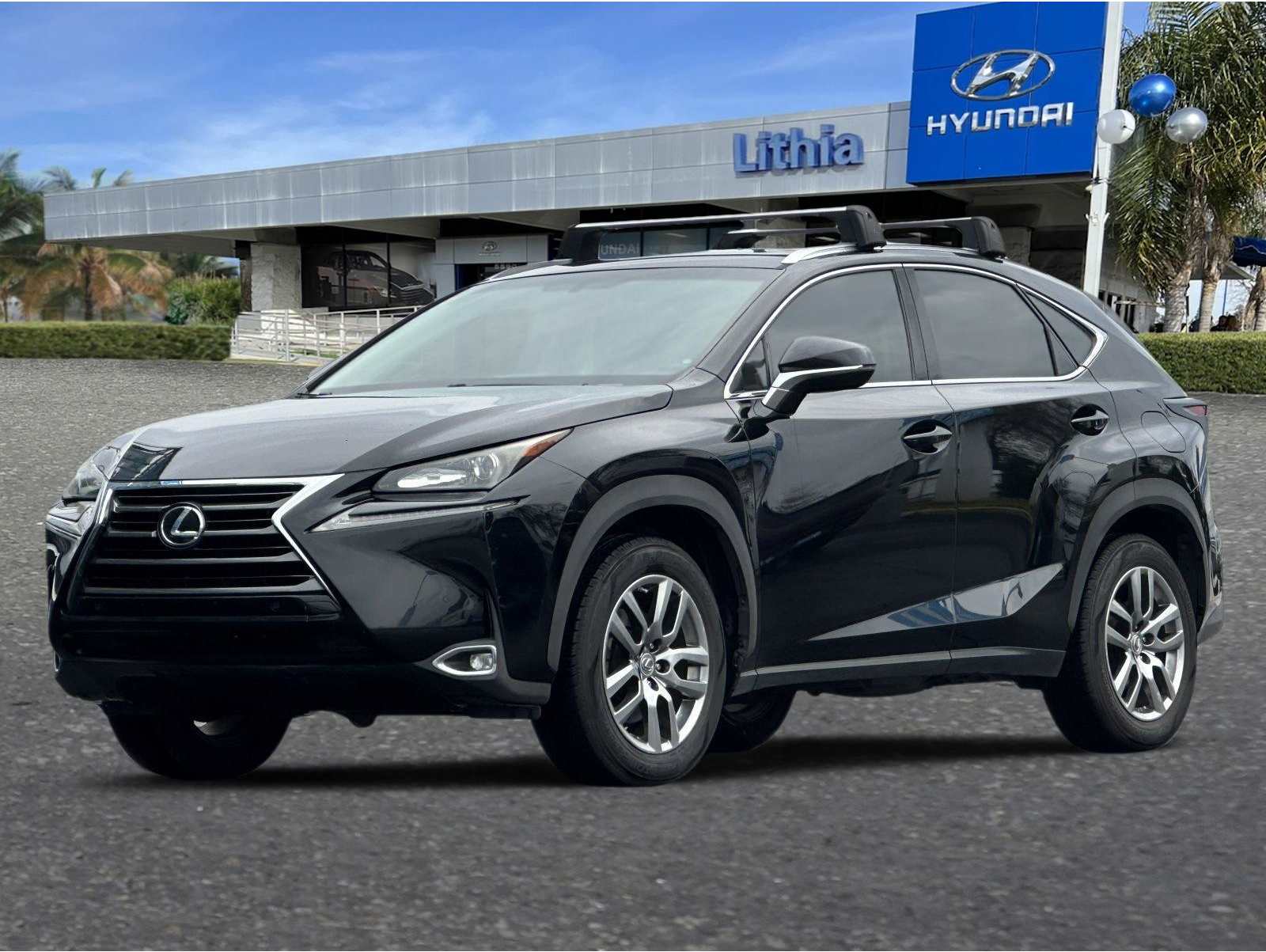 2016 Lexus NX 200t's photo