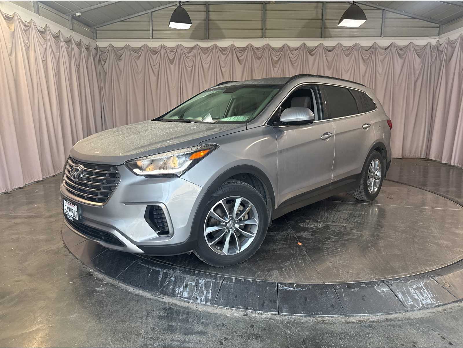 2017 Hyundai Santa Fe SE's photo