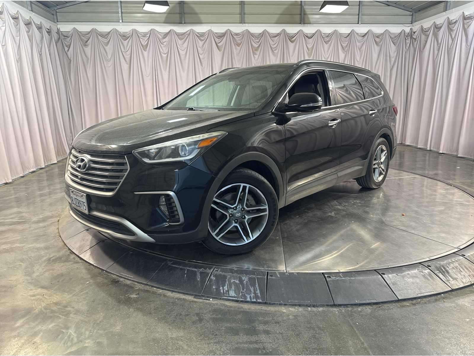 2018 Hyundai Santa Fe SE Ultimate's photo