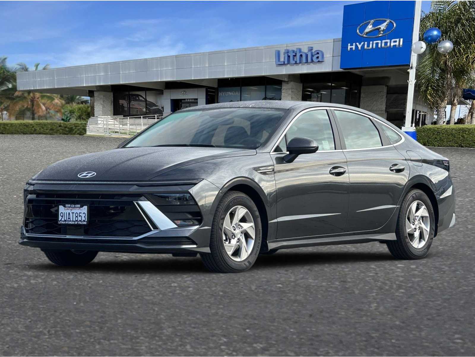 2025 Hyundai Sonata SE's photo