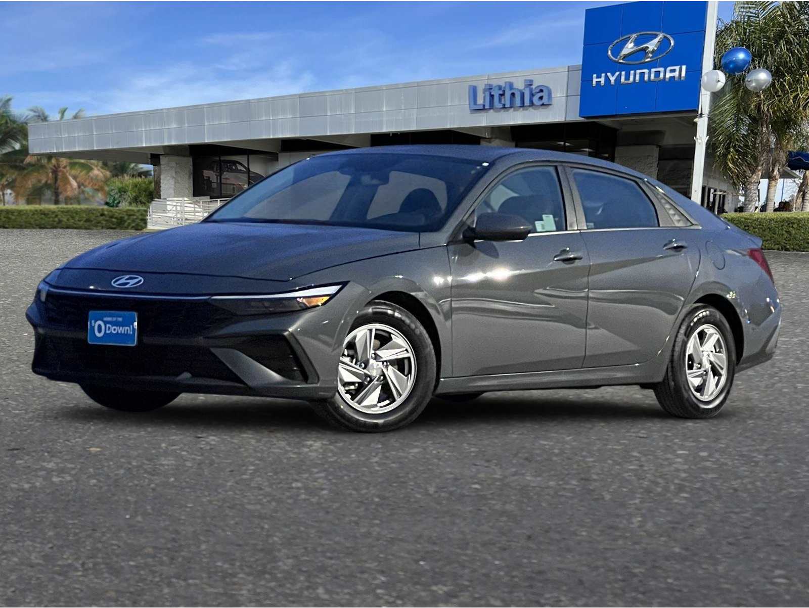 2025 Hyundai Elantra SE's photo