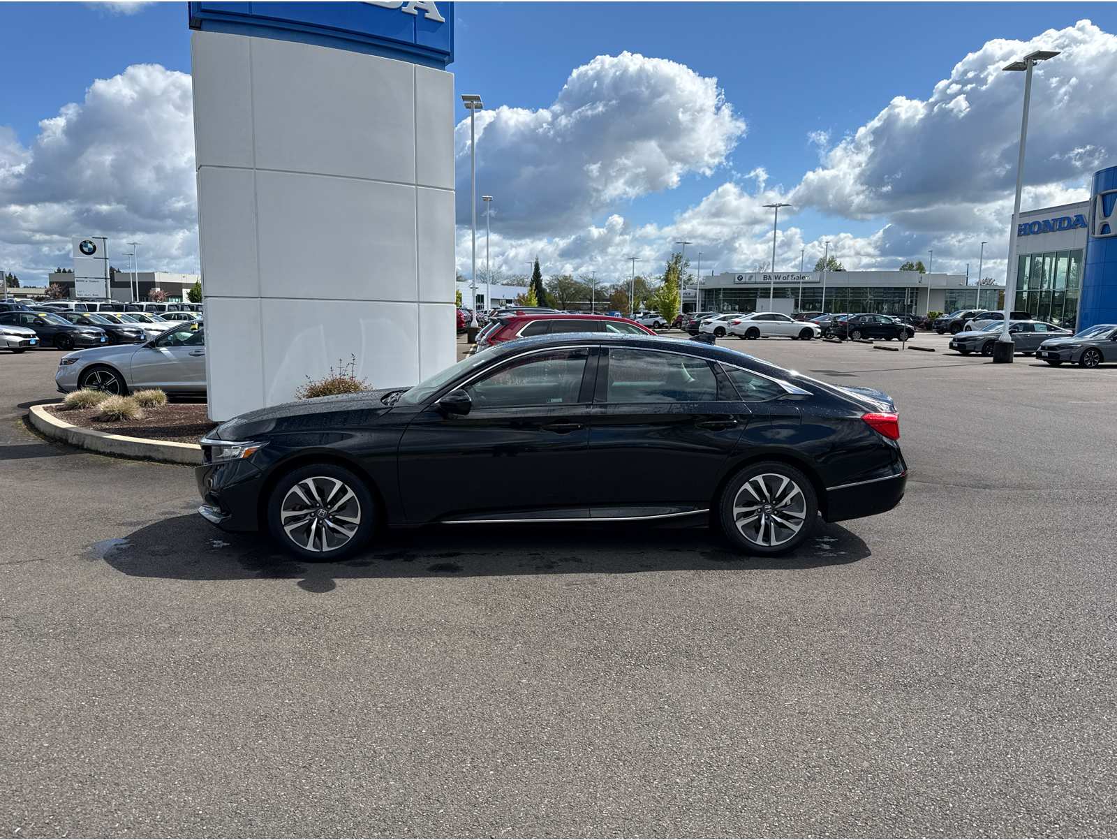 2021 Honda Accord Hybrid EX