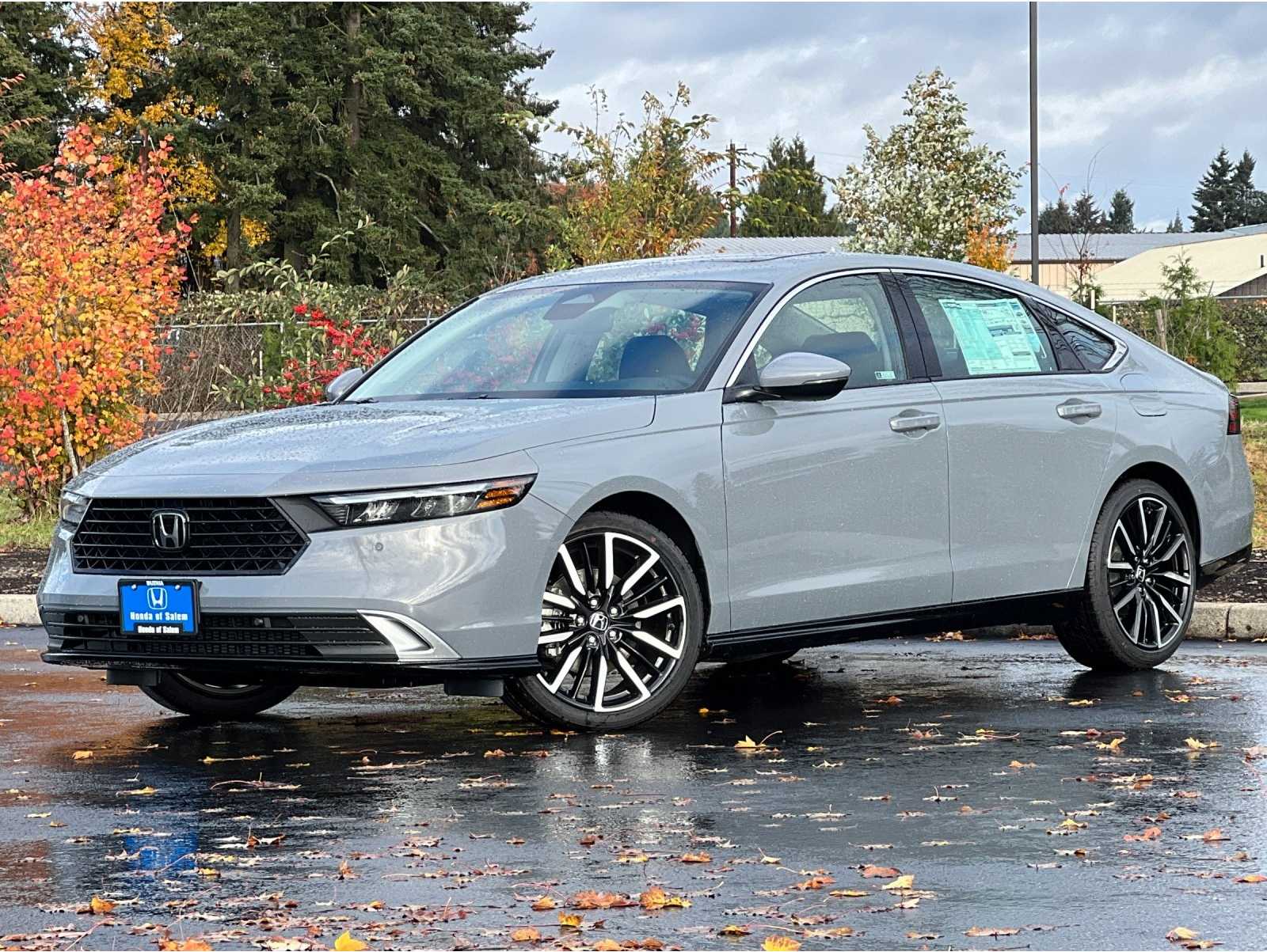 2025 Honda Accord Hybrid Touring's photo