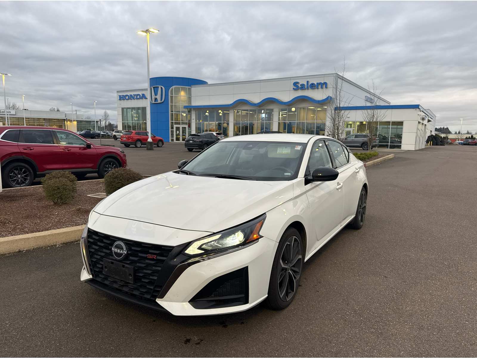 2024 Nissan Altima SR