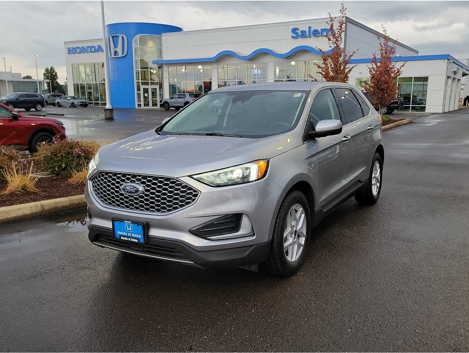 2024 Ford Edge SEL's photo