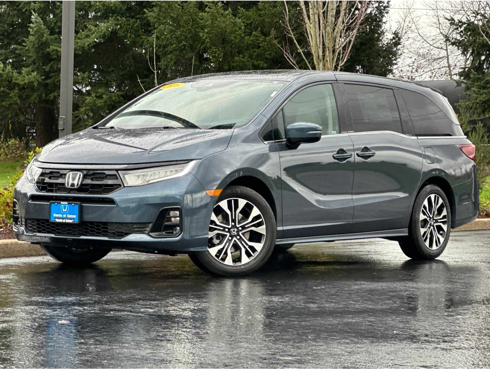 2026 Honda Odyssey Elite's photo