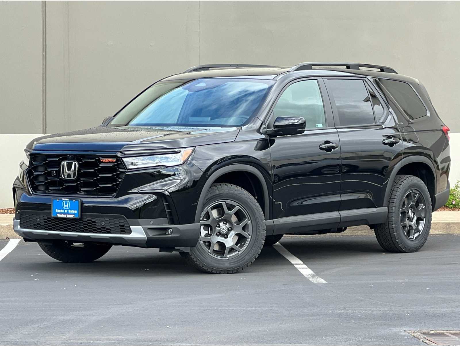 2025 Honda Pilot TrailSport's photo