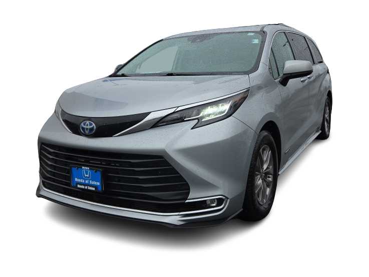 Thumbnail: 2021 Toyota Sienna - 1