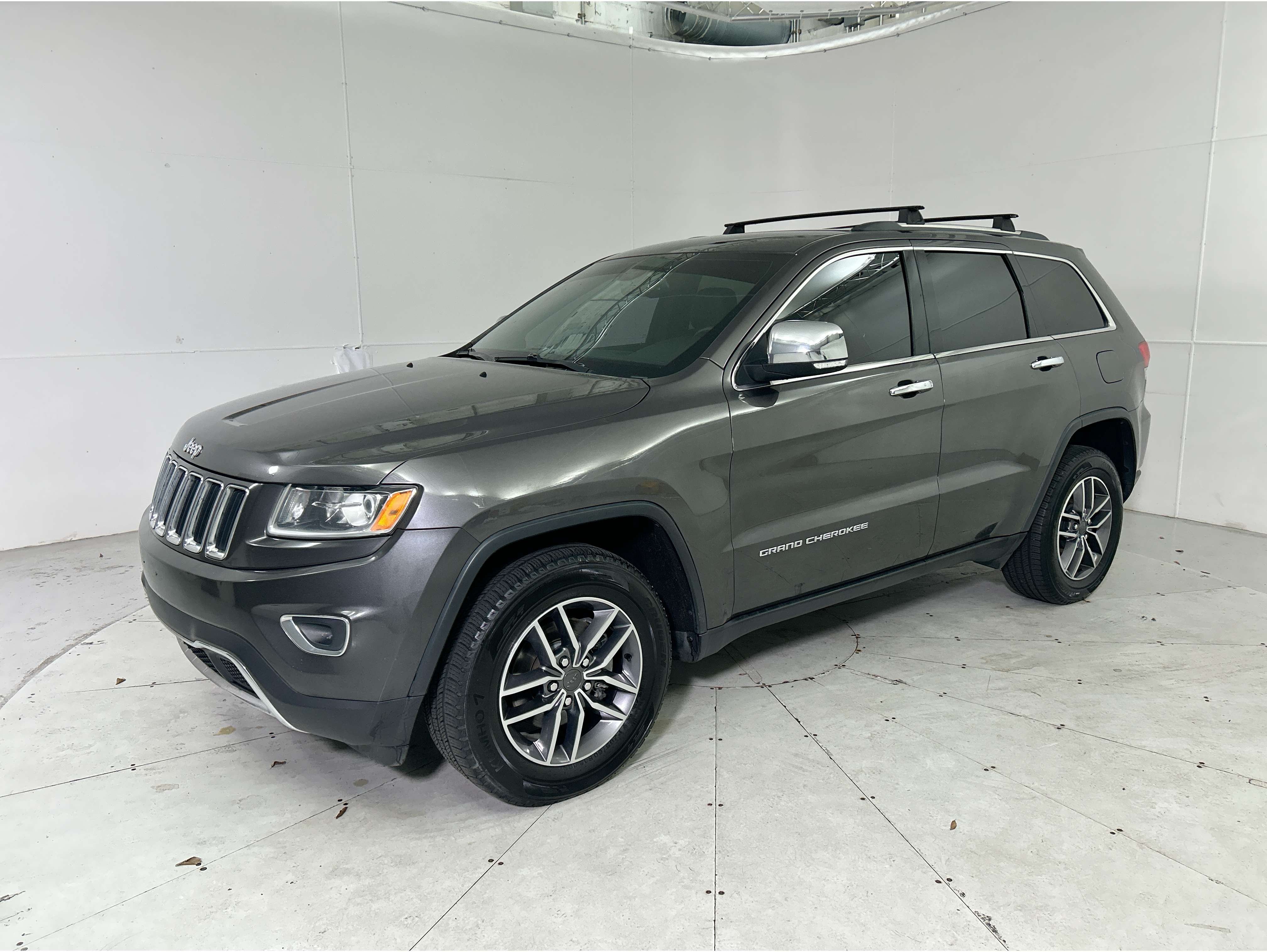 2014 Jeep Grand Cherokee Limited's photo