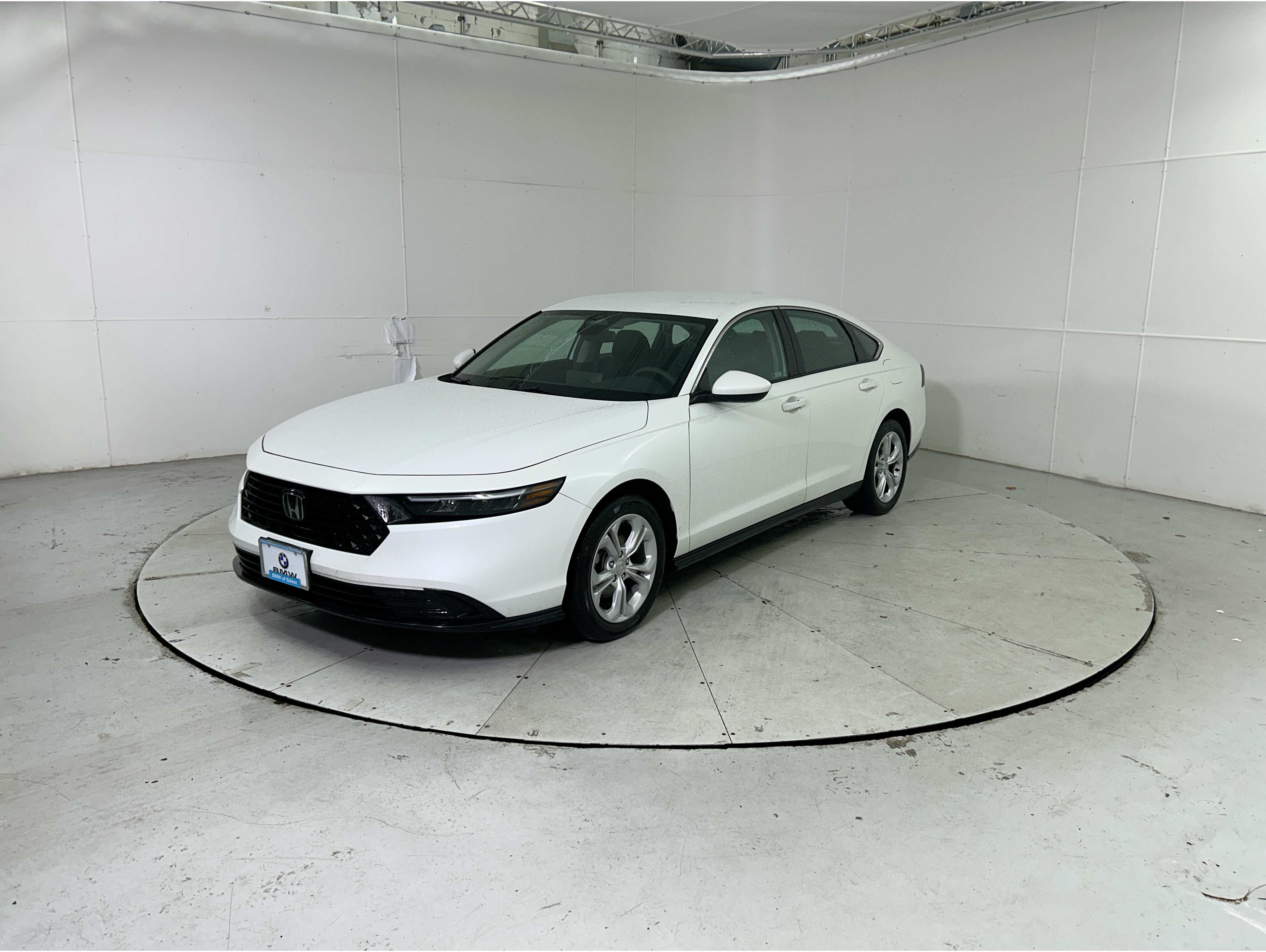 2023 Honda Accord LX's photo