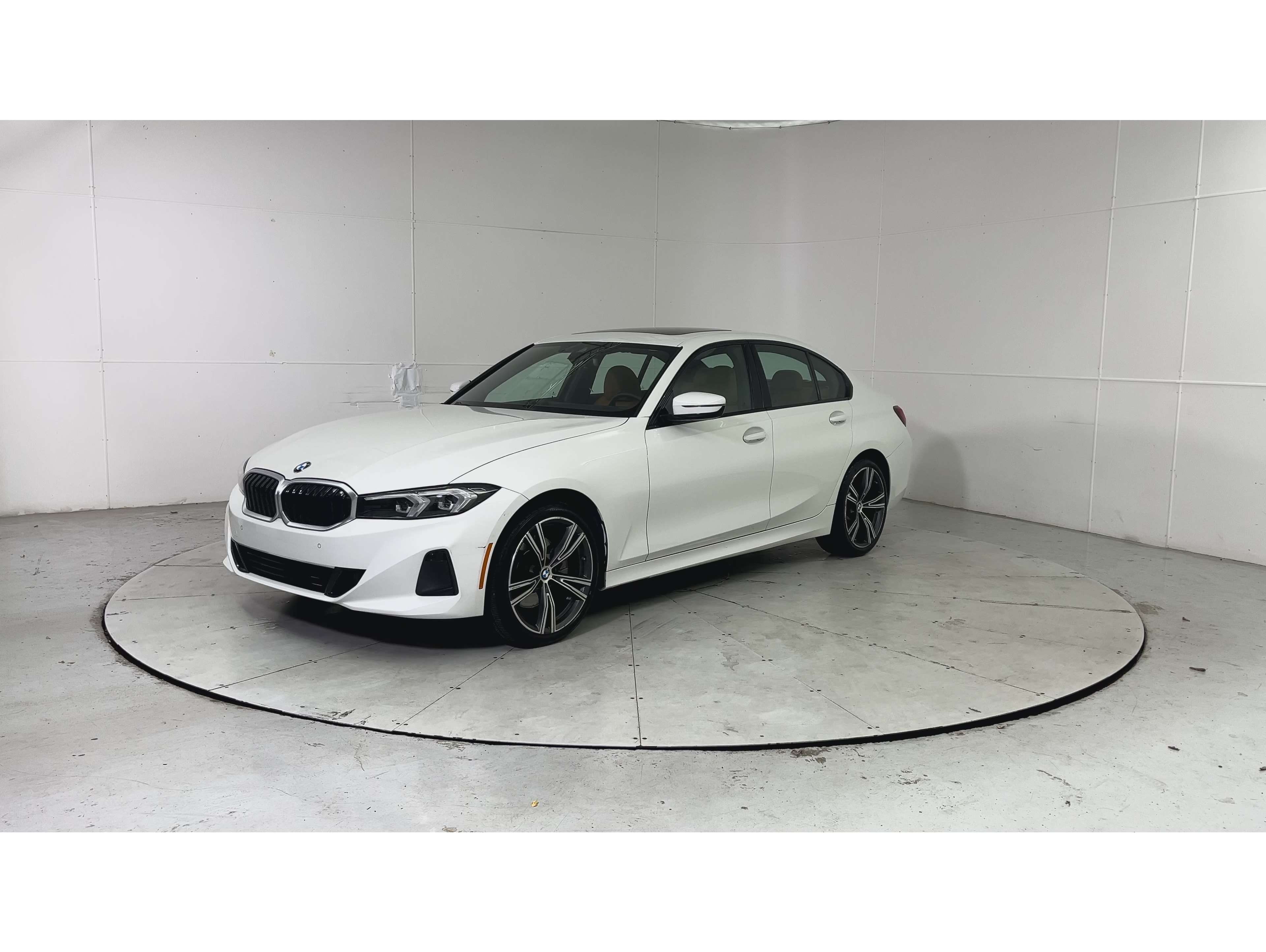 2023 BMW 3 Series 330i