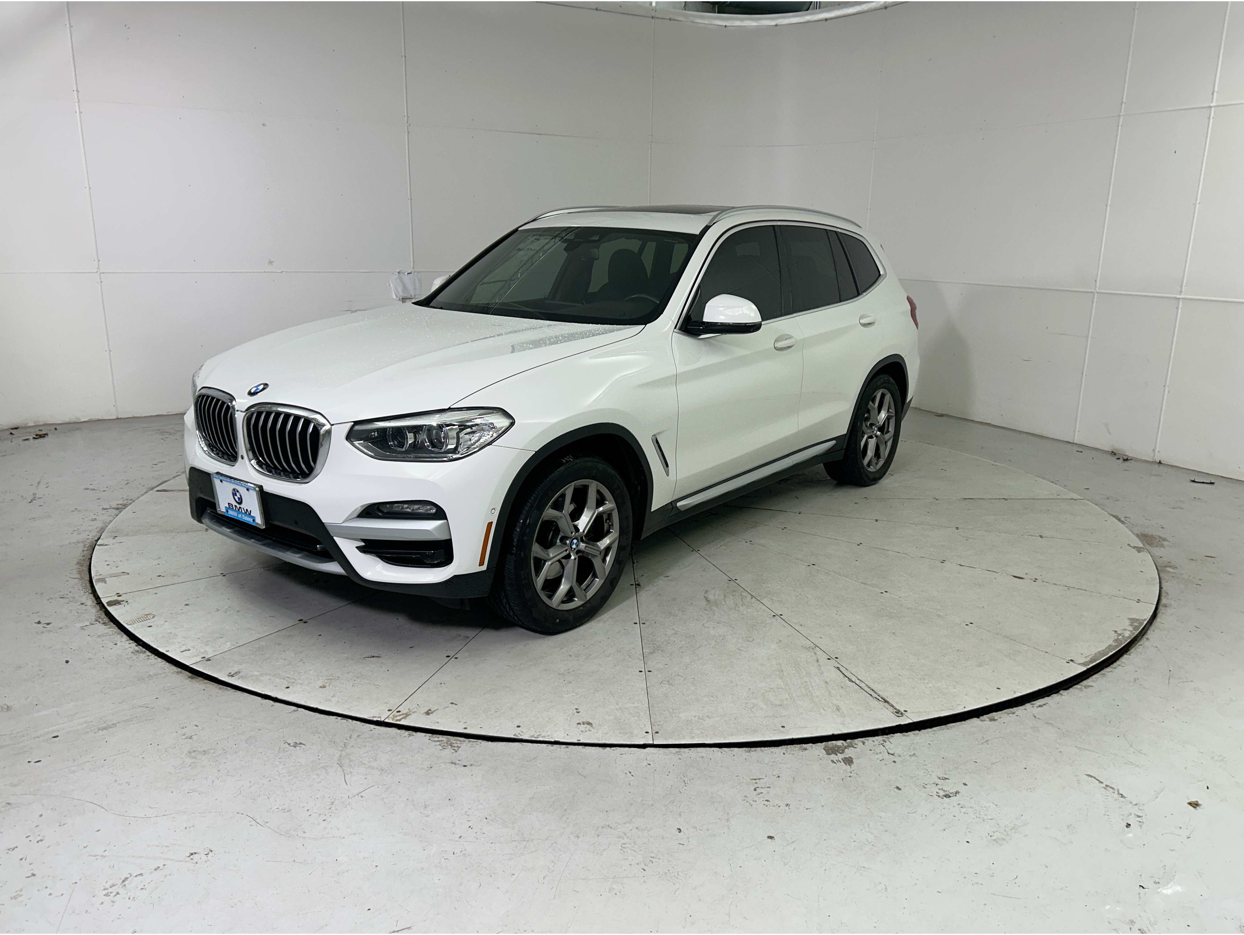 2021 BMW X3 30i's photo