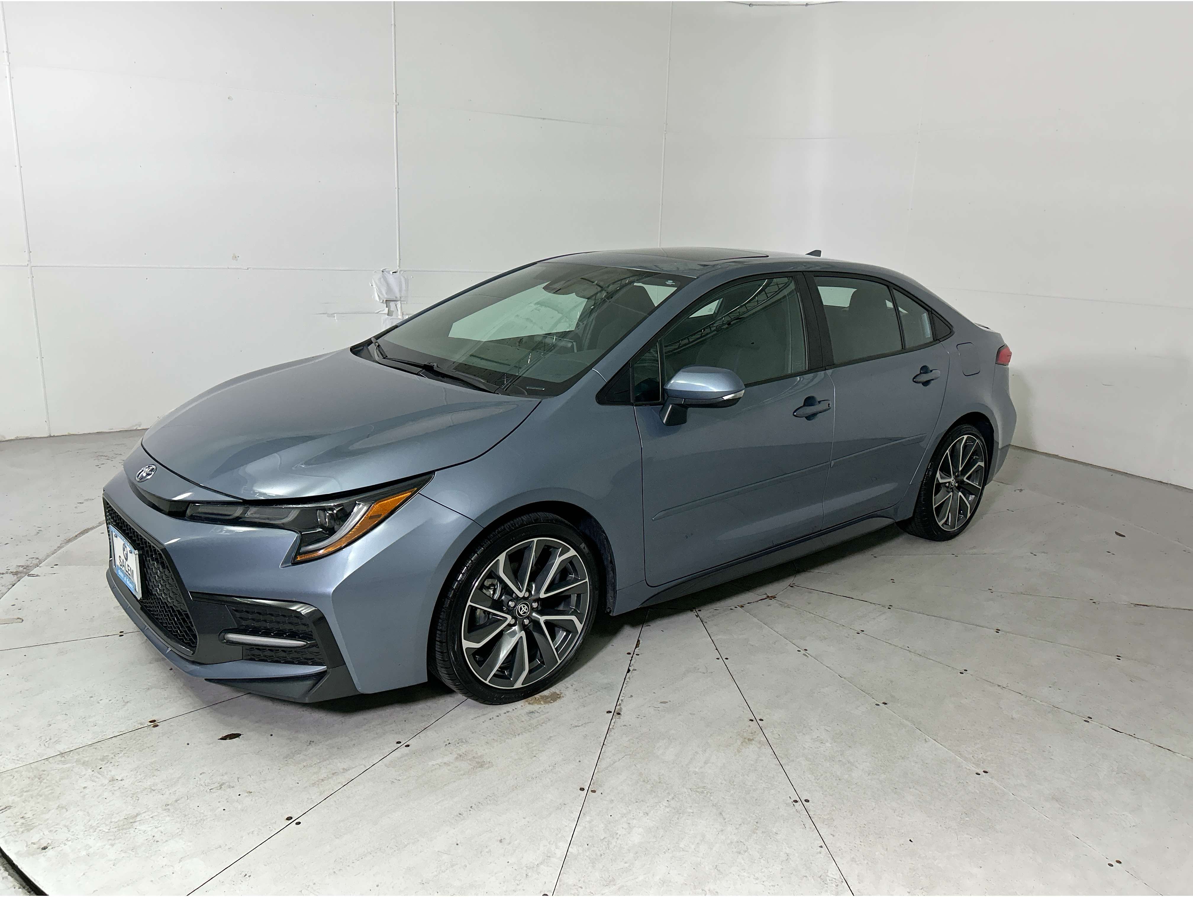 2021 Toyota Corolla SE's photo