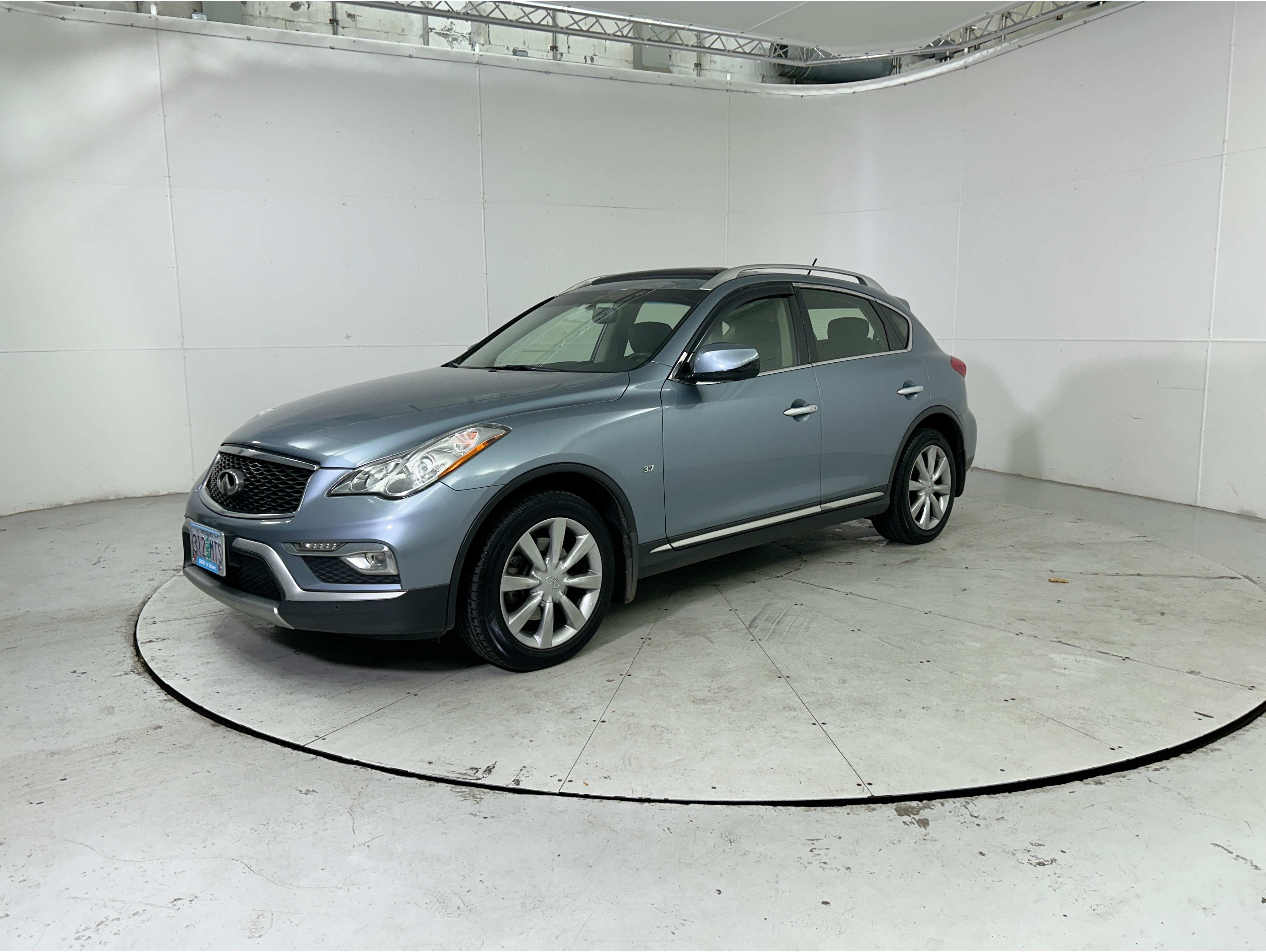 2017 INFINITI QX50 Base