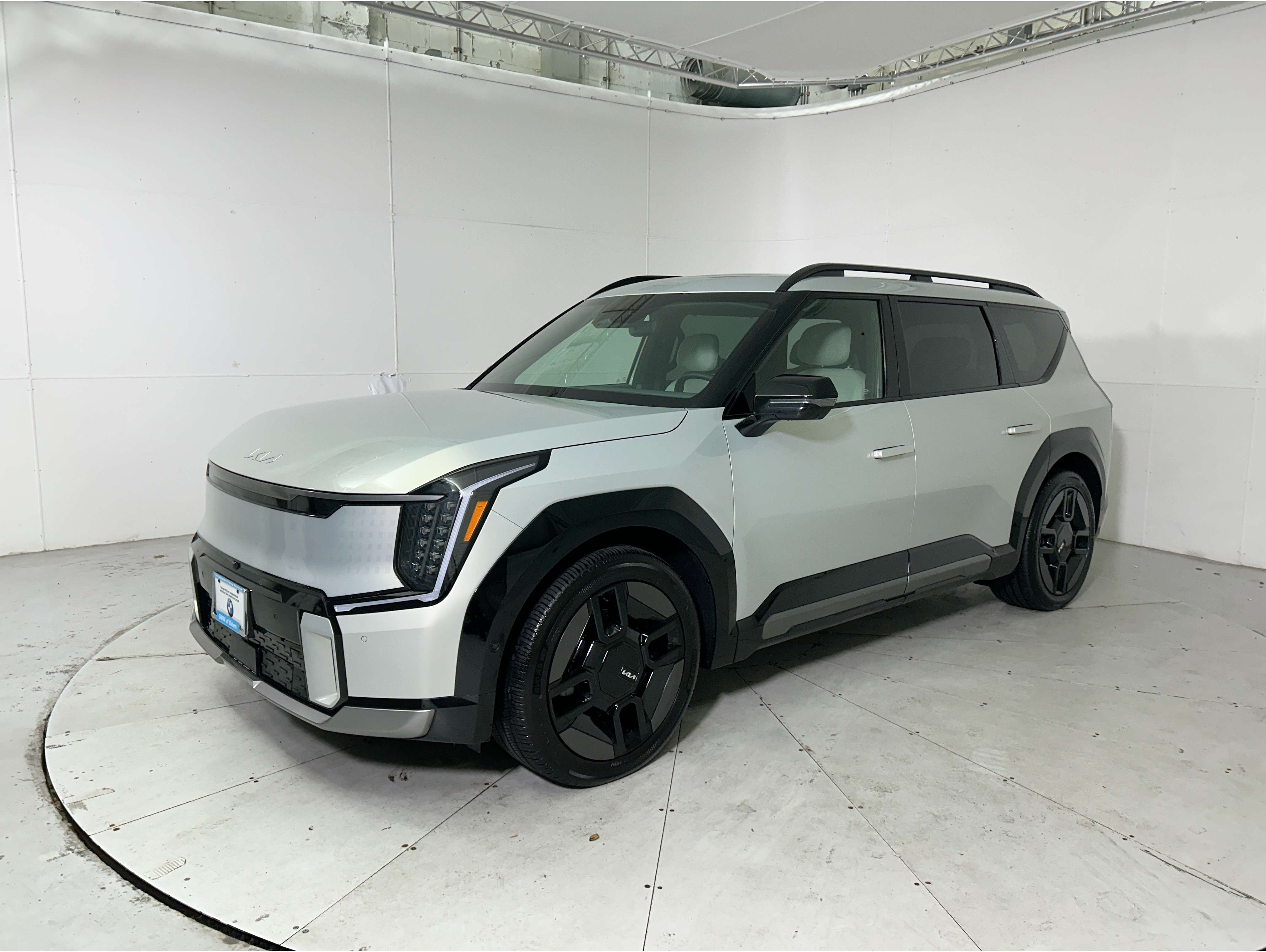 2024 Kia Ev9 GT-Line's photo