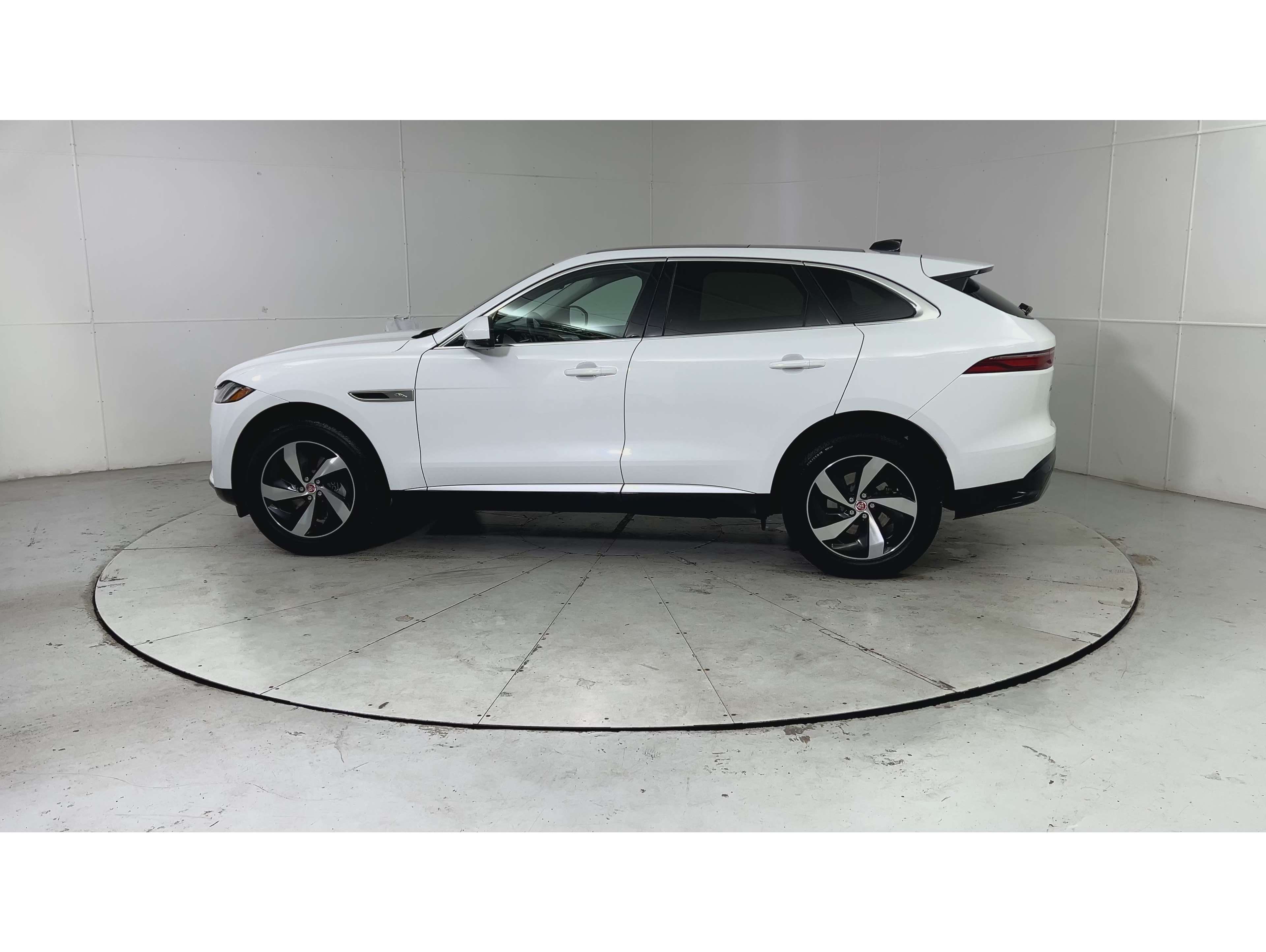2022 Jaguar F-Pace S