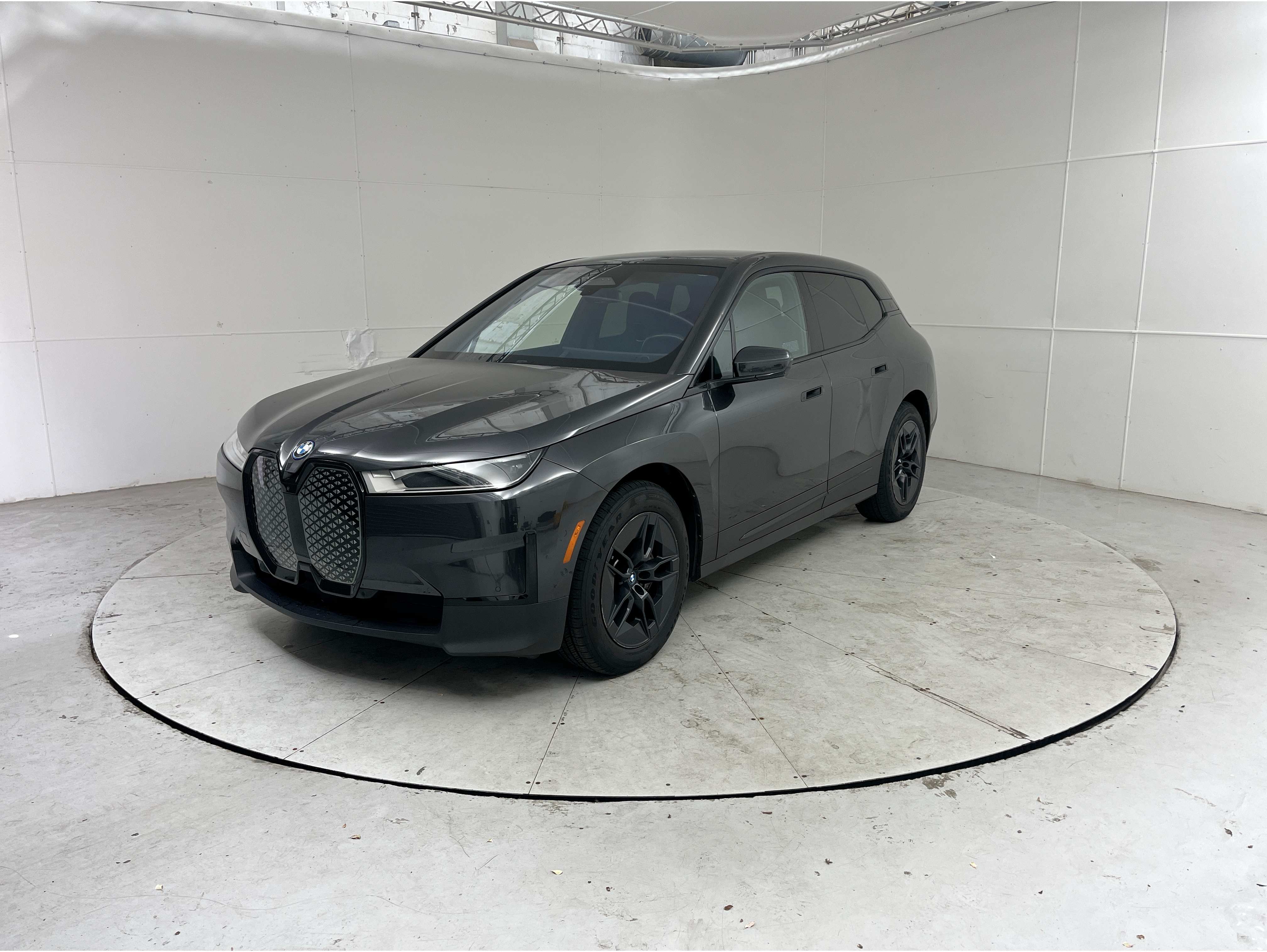 2024 BMW iX