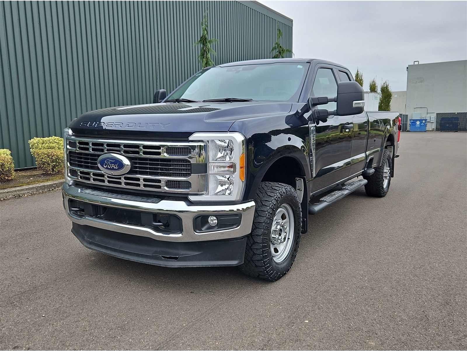 2023 Ford F-250 Super Duty XLT's photo