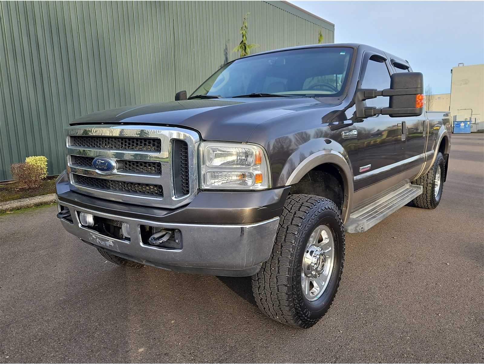 2006 Ford F-250 Super Duty Lariat's photo