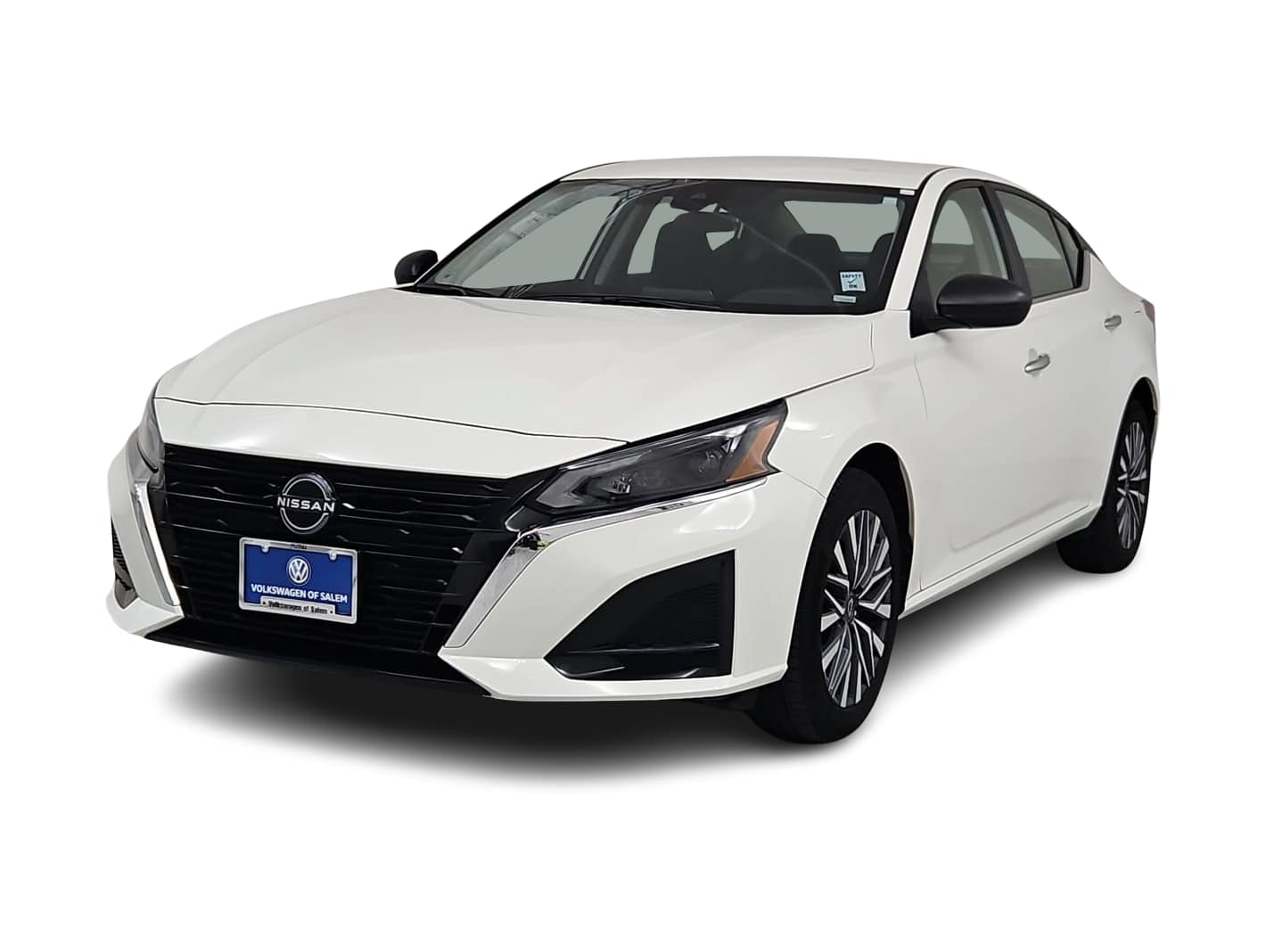 Thumbnail: 2025 Nissan Altima - 1