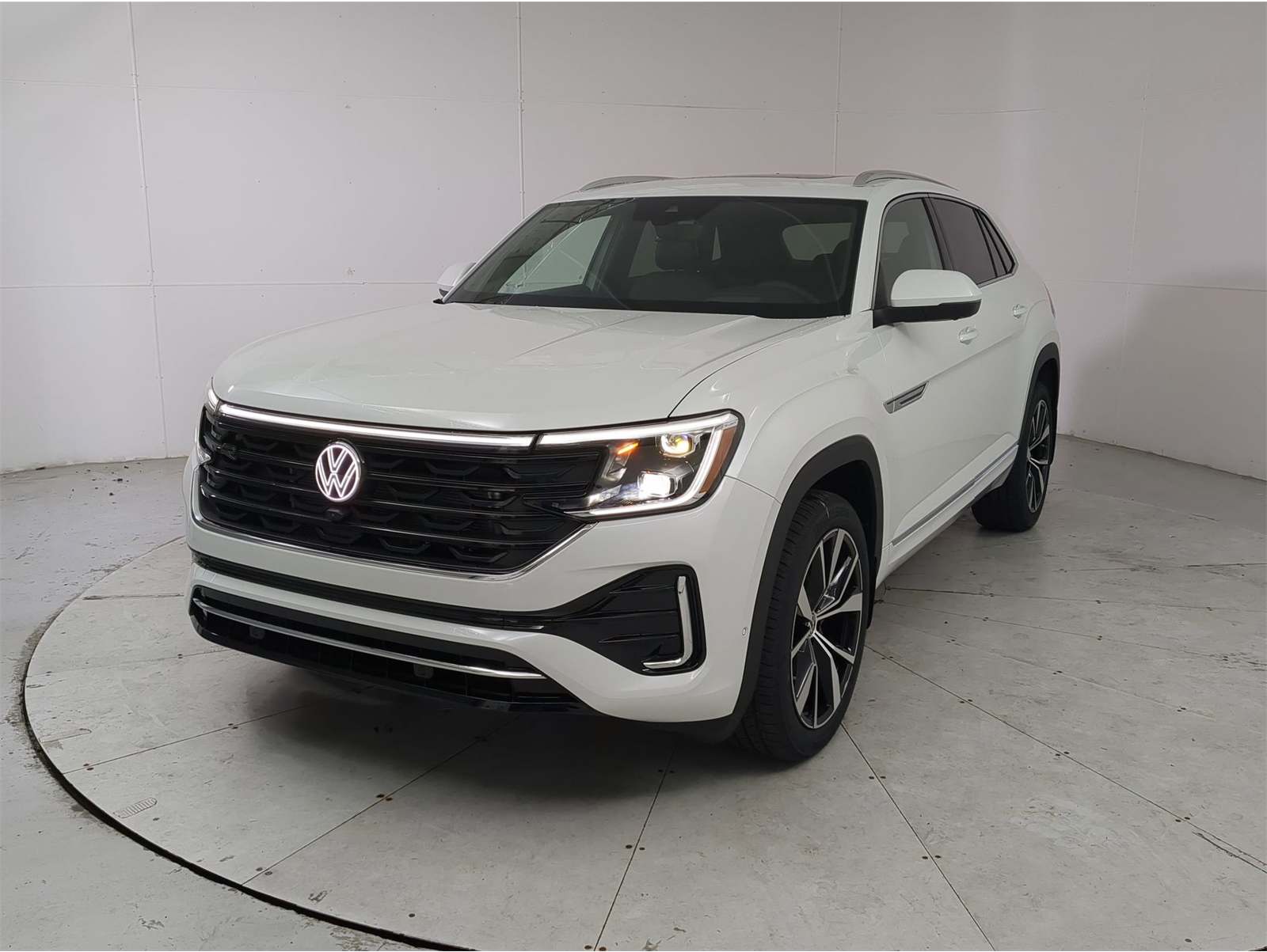 2026 Volkswagen Atlas Cross Sport