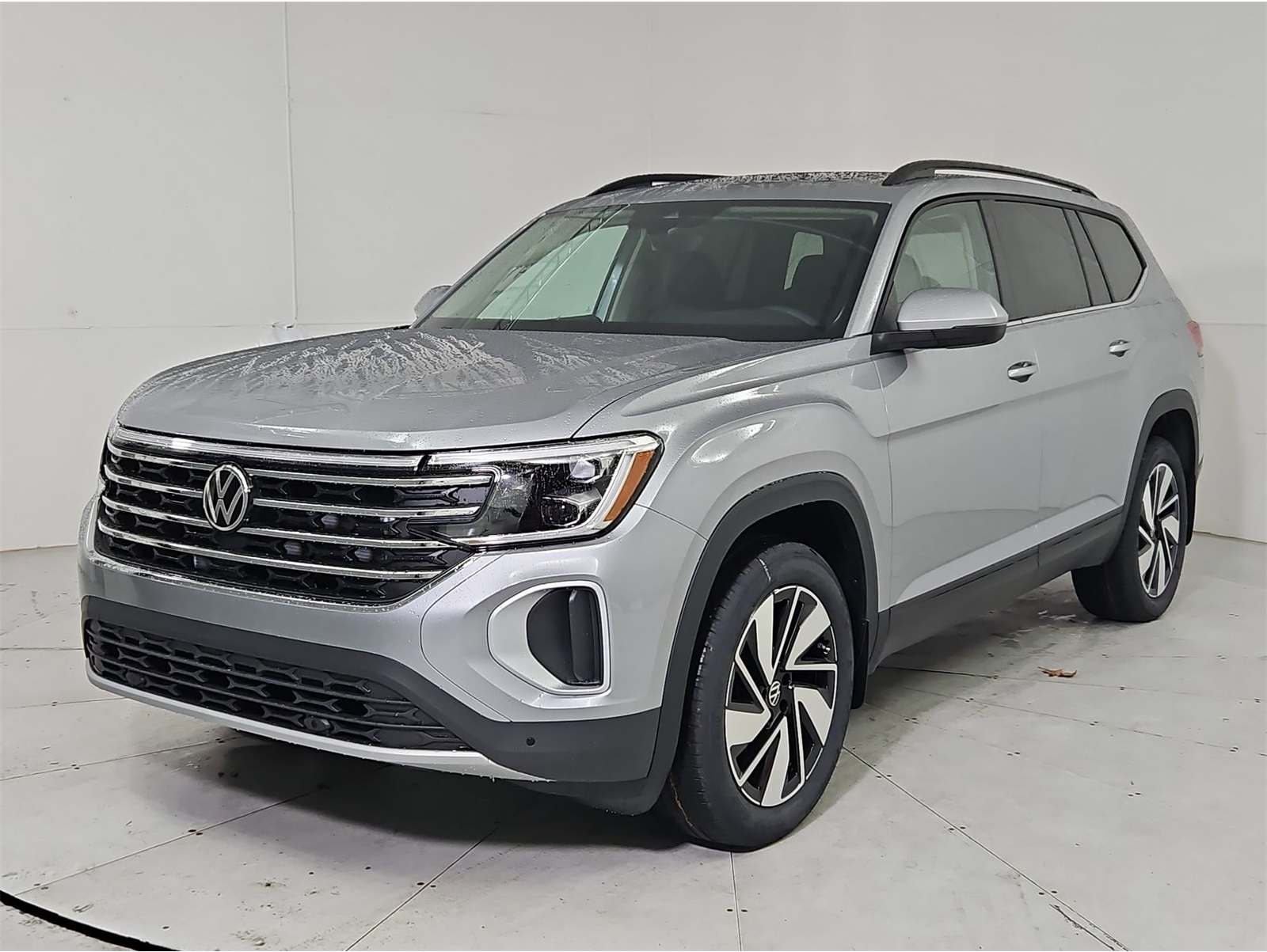 2026 Volkswagen Atlas SE w/Tech's photo