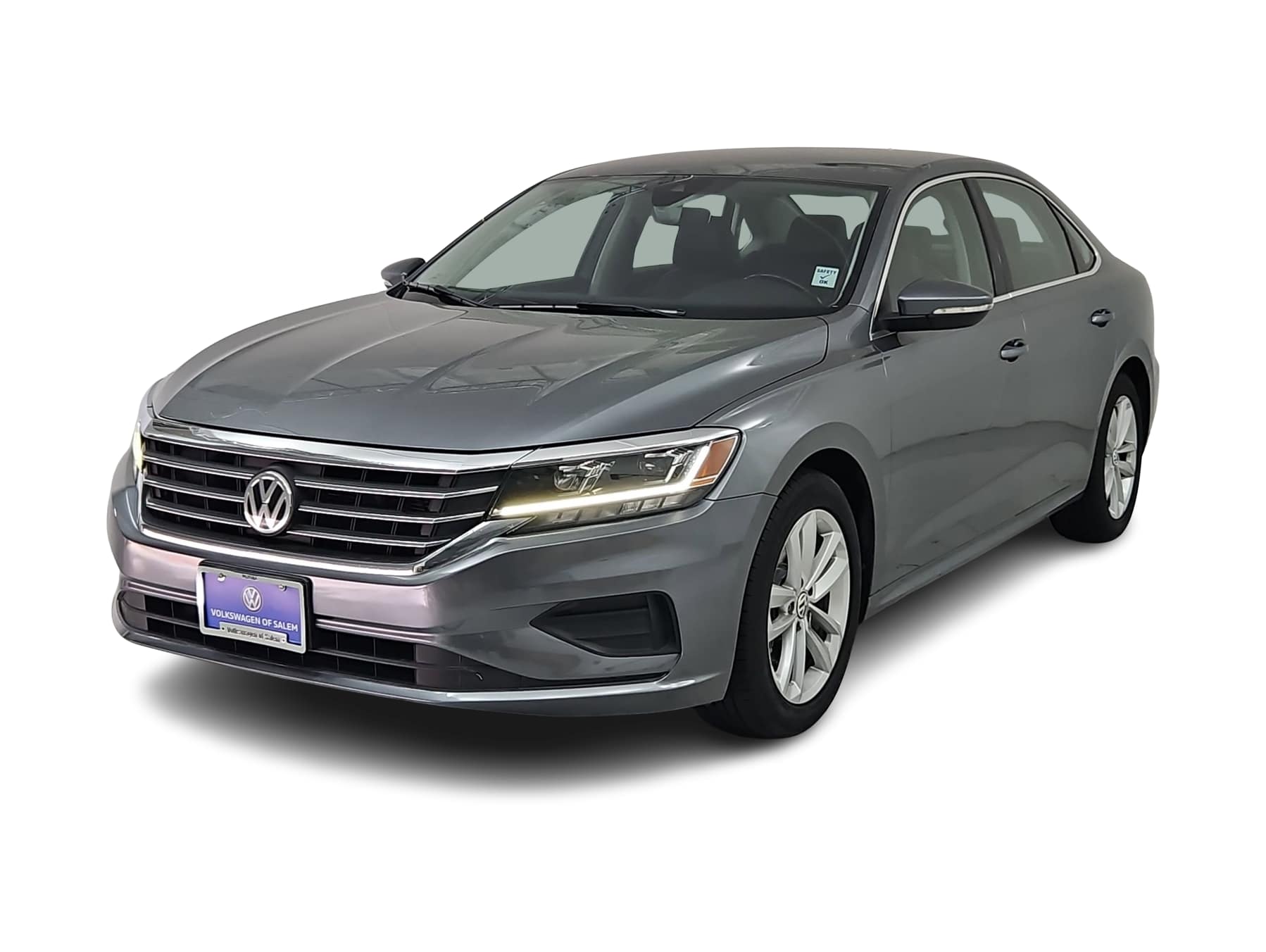 2020 Volkswagen Passat SE Hero Image