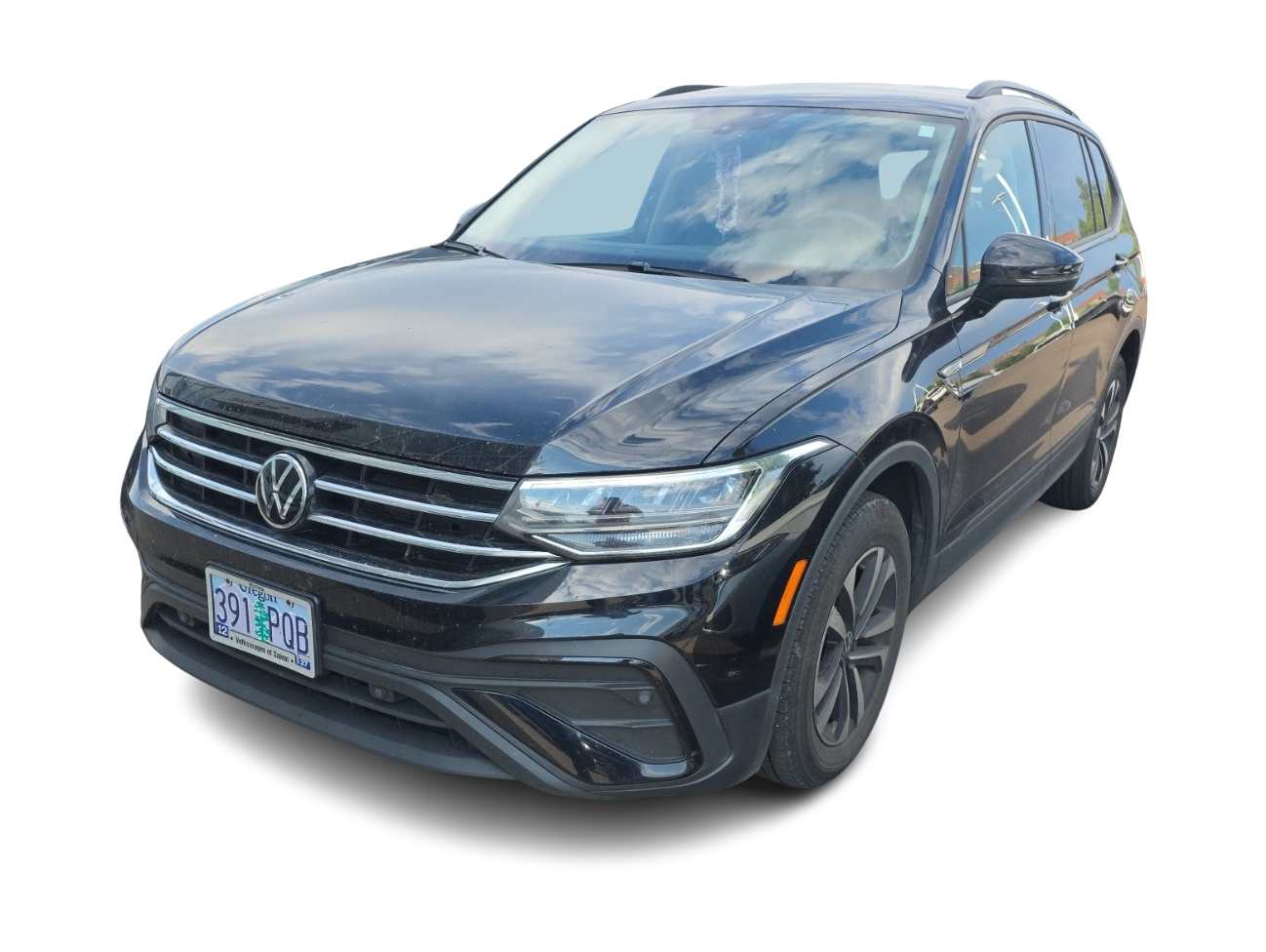 Thumbnail: 2023 Volkswagen Tiguan - 1