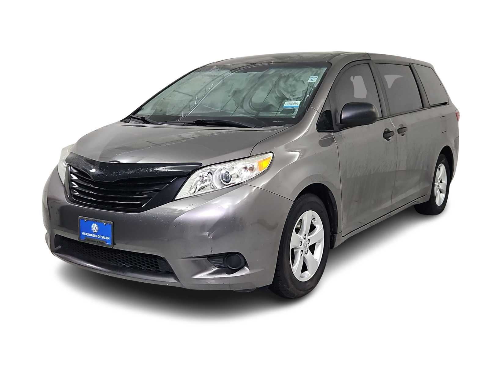 Thumbnail: 2016 Toyota Sienna - 1