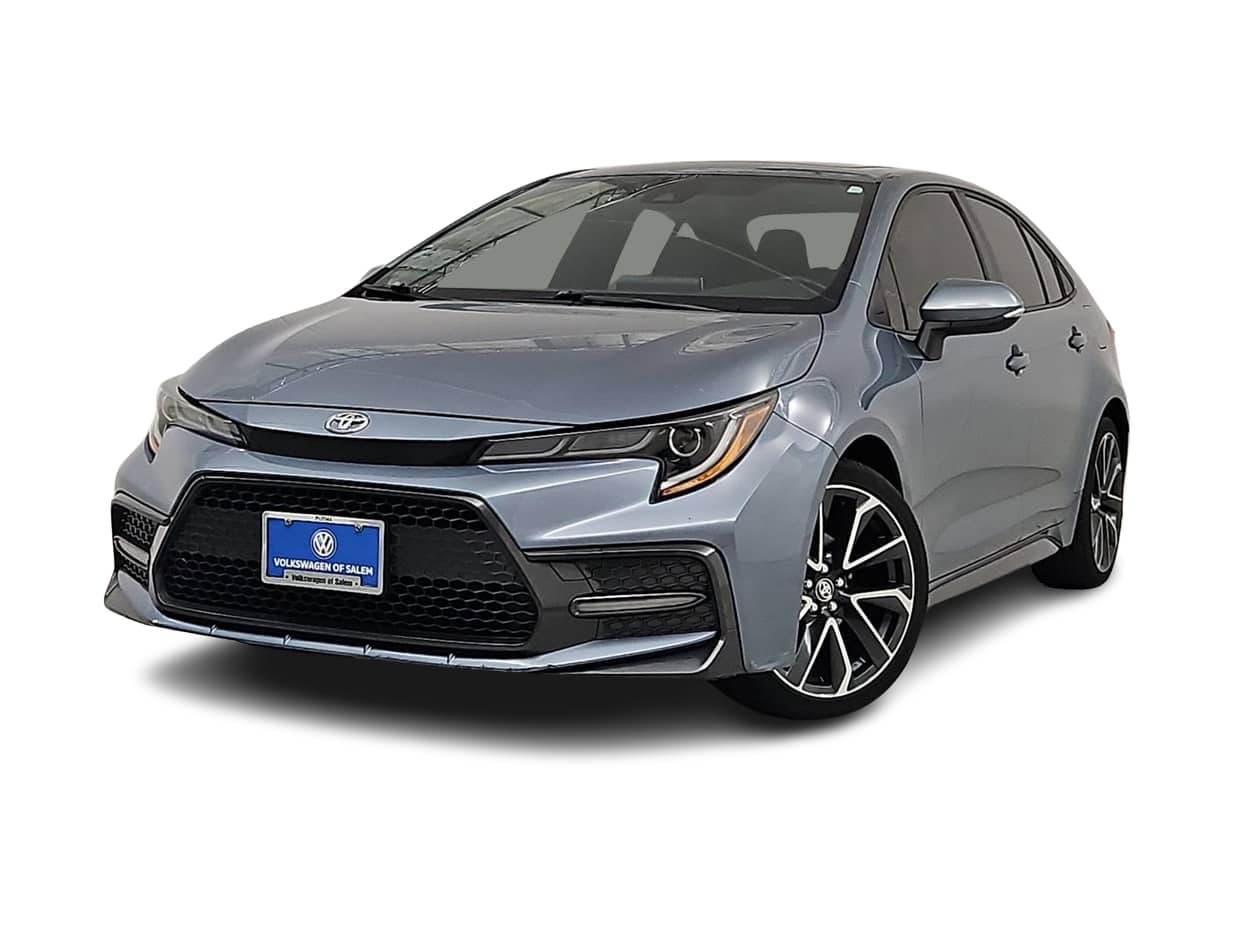 2021 Toyota Corolla SE Hero Image