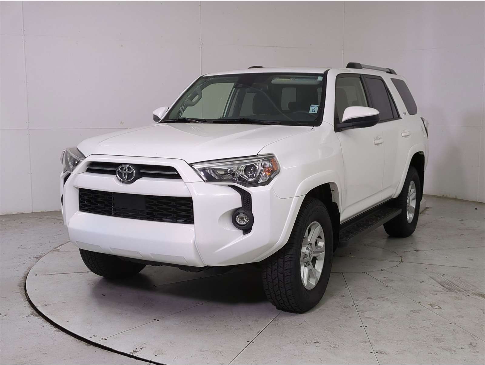 2023 Toyota 4Runner SR5's photo