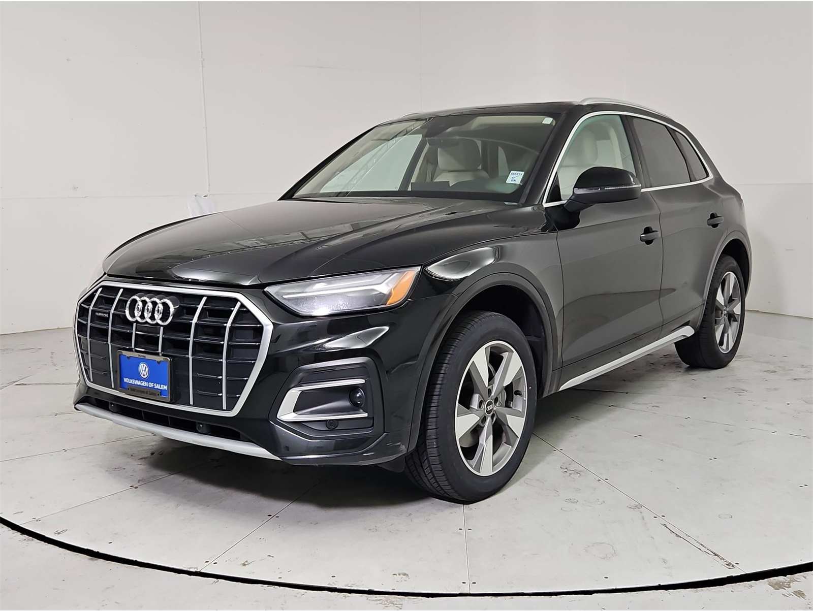 2022 Audi Q5 Premium Plus