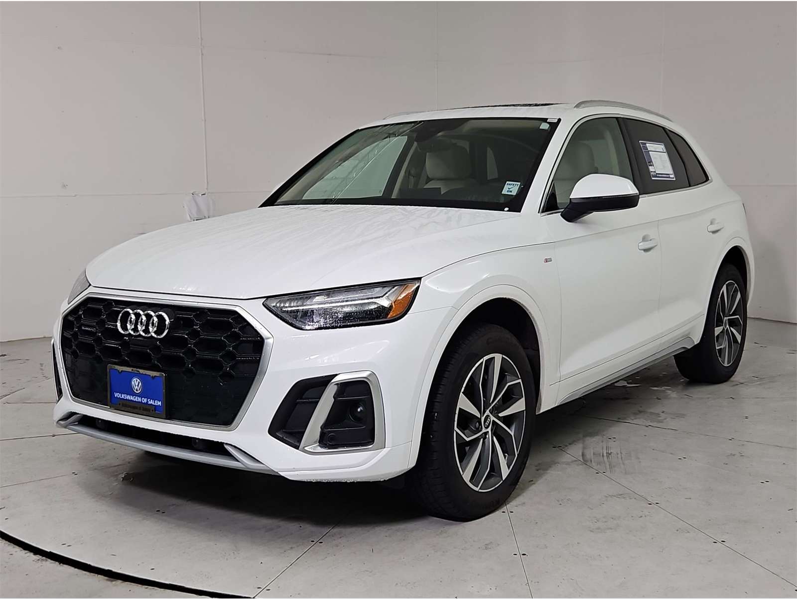 2022 Audi Q5 Premium Plus