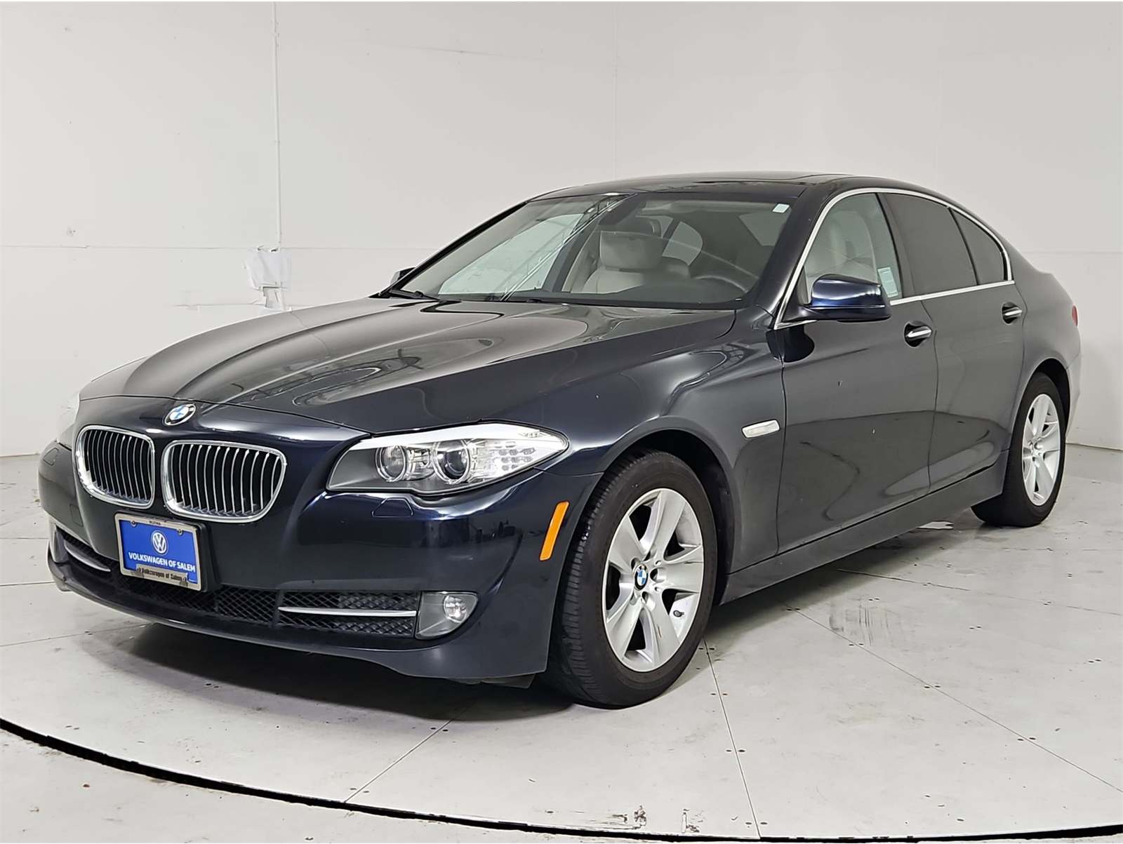 2011 BMW 5 Series 528i