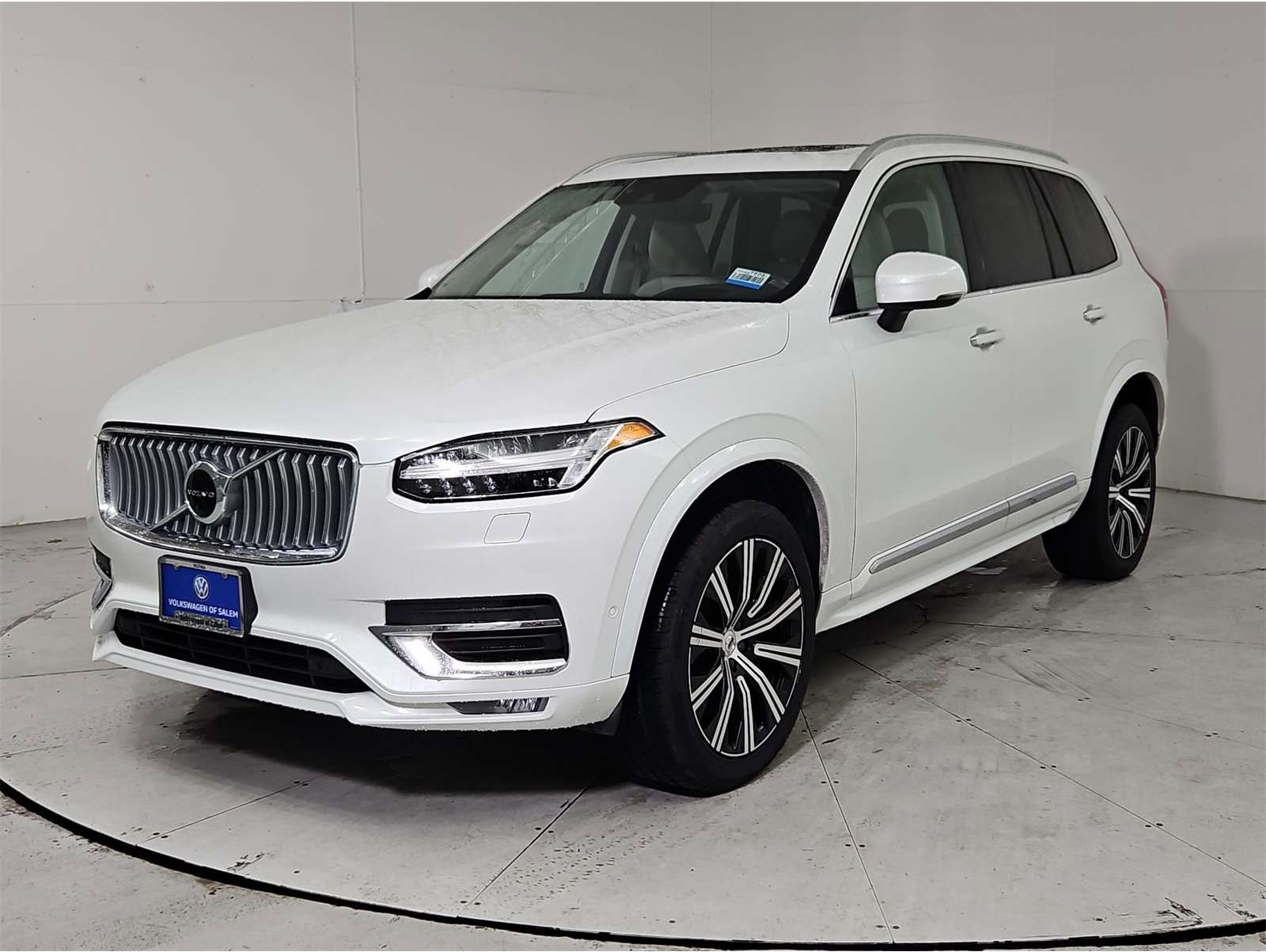 2022 Volvo XC90
