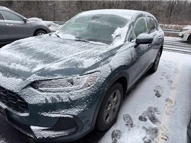 2026 Honda HR-V LX's photo