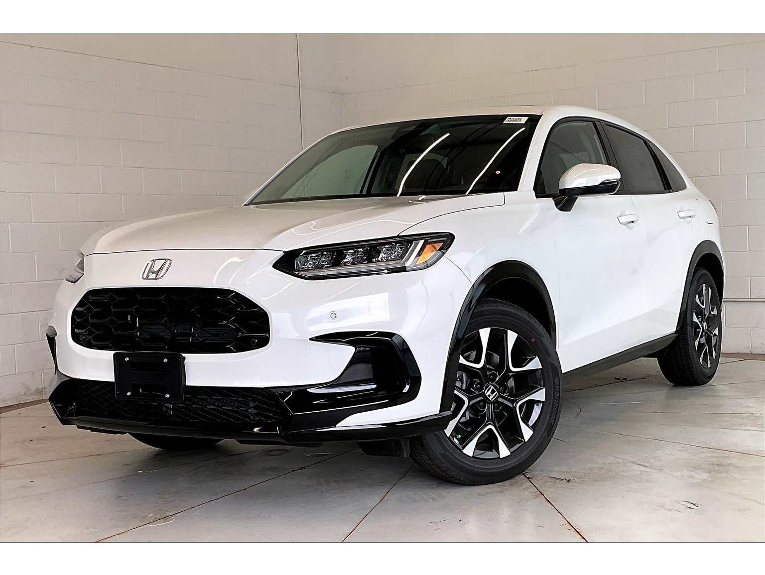 2026 Honda HR-V EX-L's photo