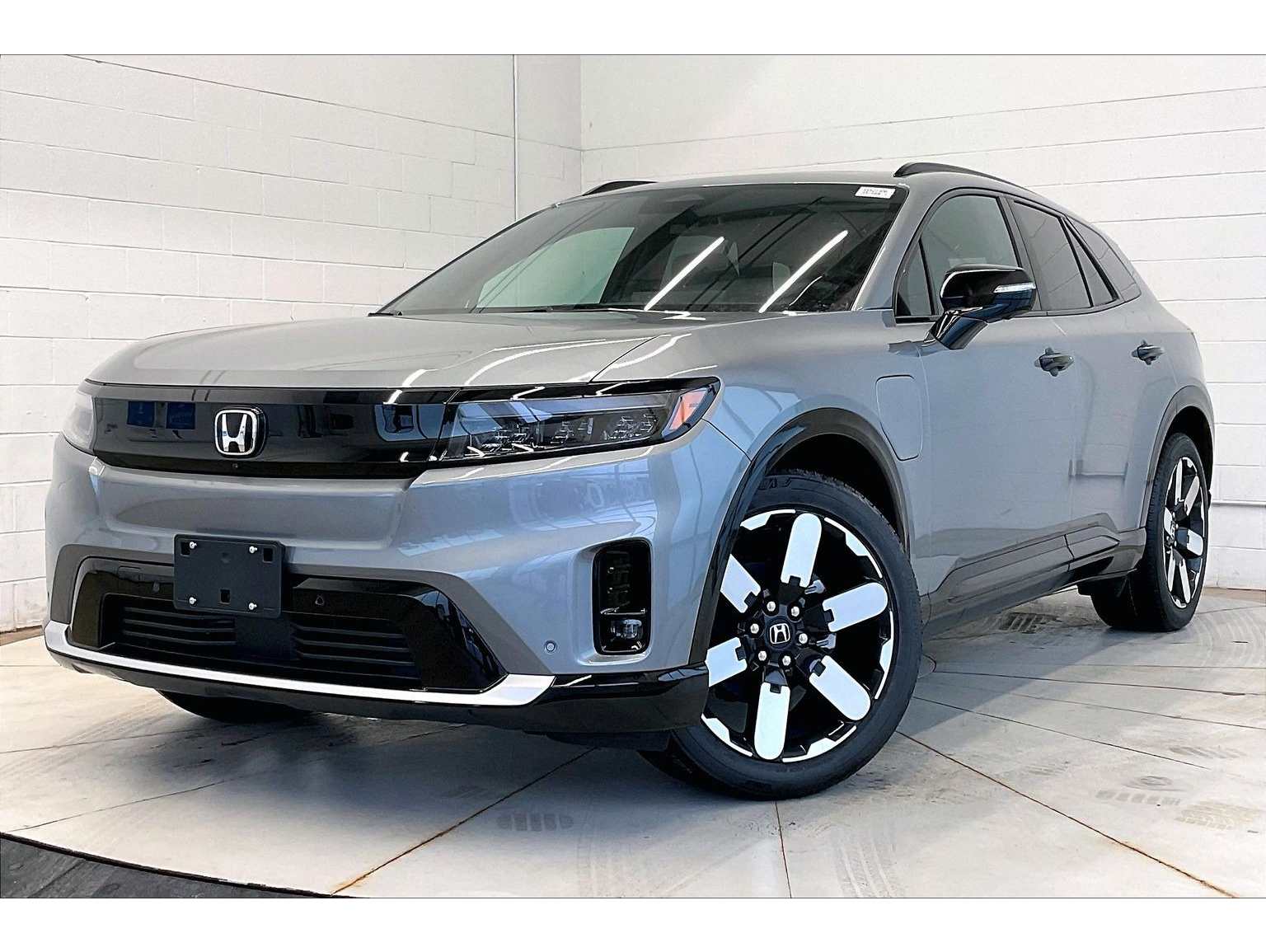 2025 Honda Prologue Elite's photo