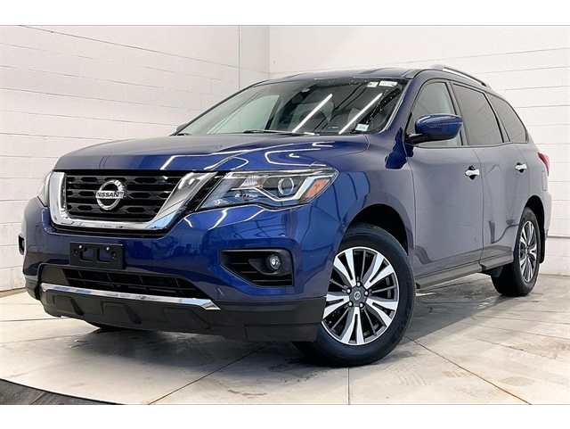 2020 Nissan Pathfinder SV