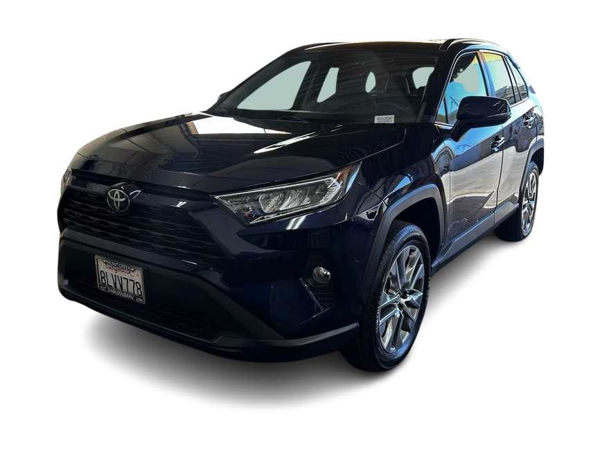 Thumbnail: 2019 Toyota RAV4 - 1