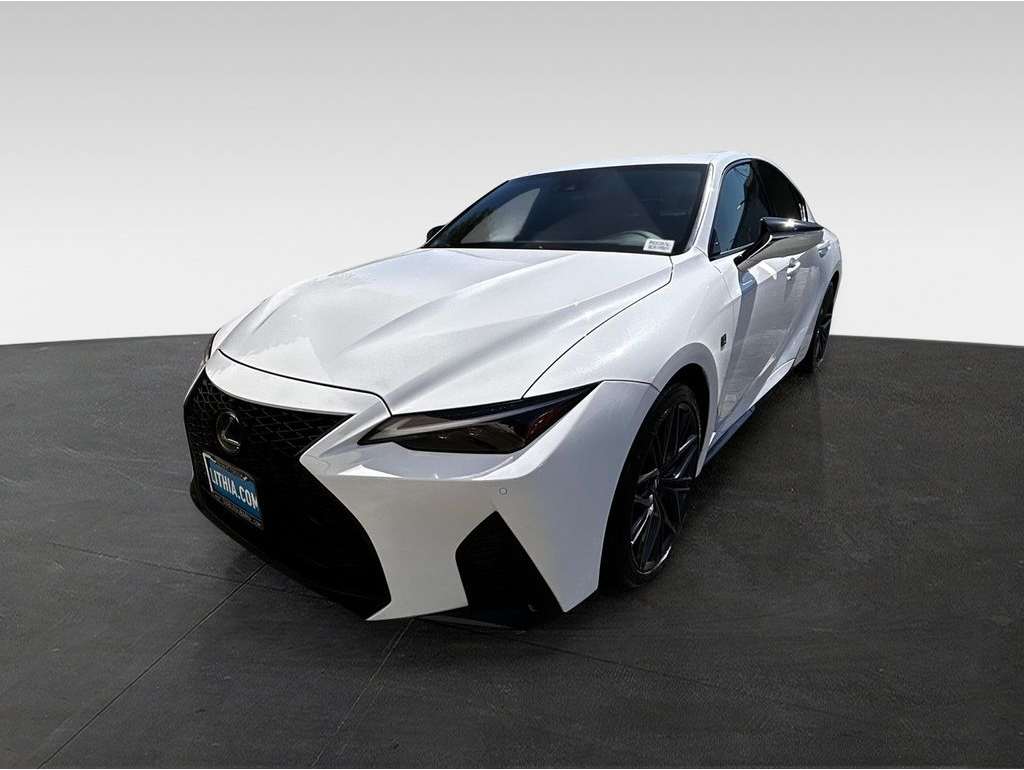 2023 Lexus IS