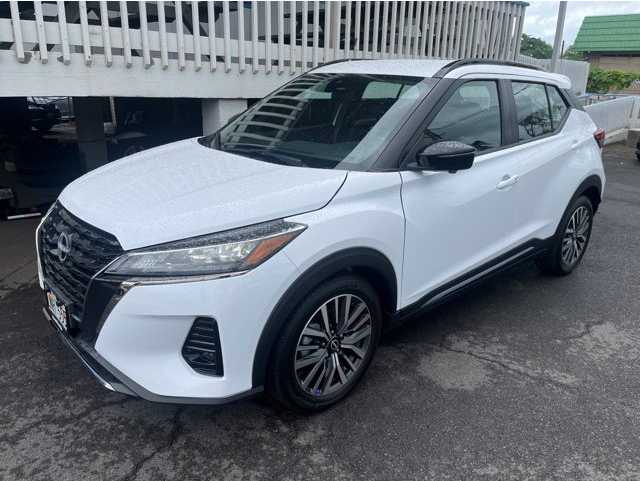 2024 Nissan Kicks SR