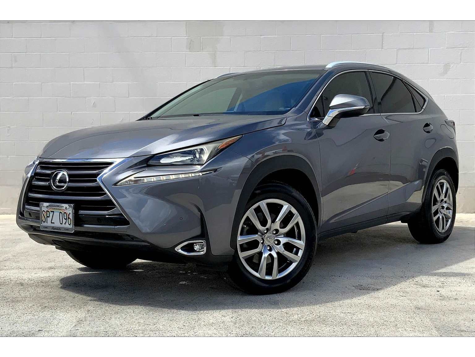 2015 Lexus NX 200t's photo