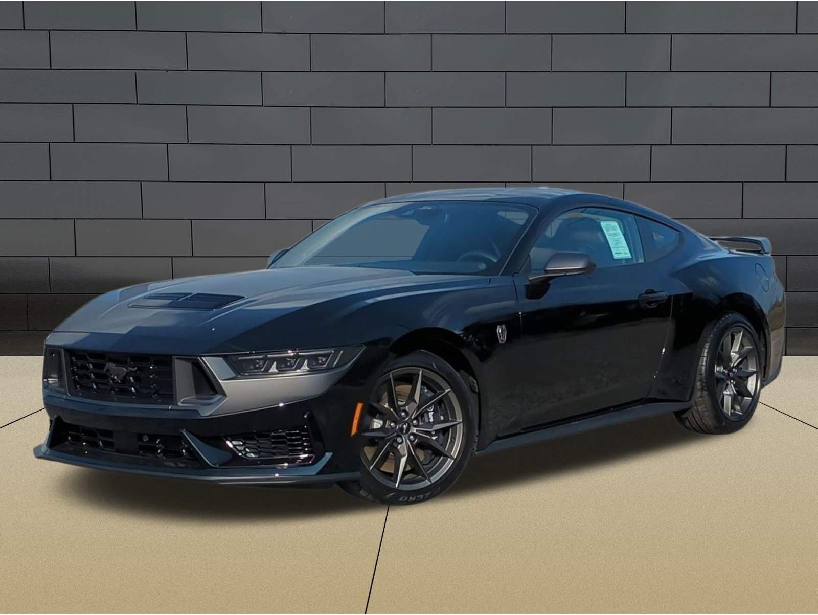 2026 Ford Mustang Dark Horse's photo