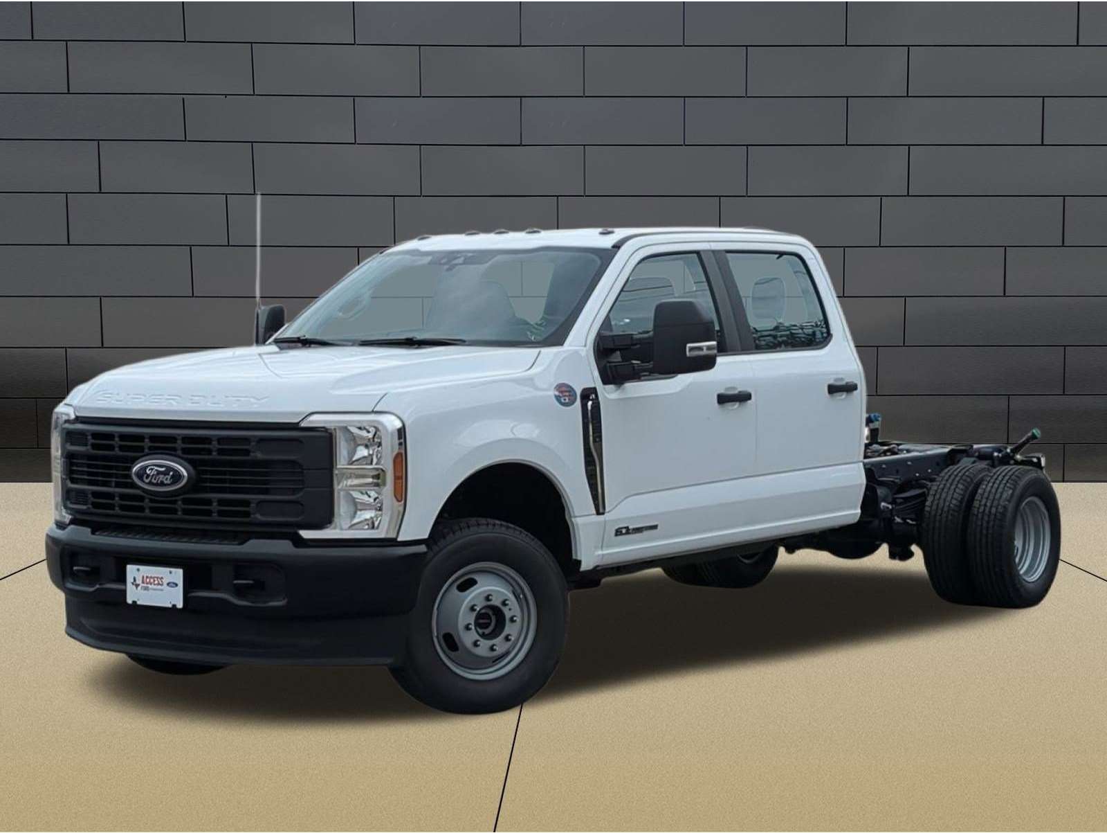 2026 Ford F-350 Super Duty Chassis Cab XL's photo