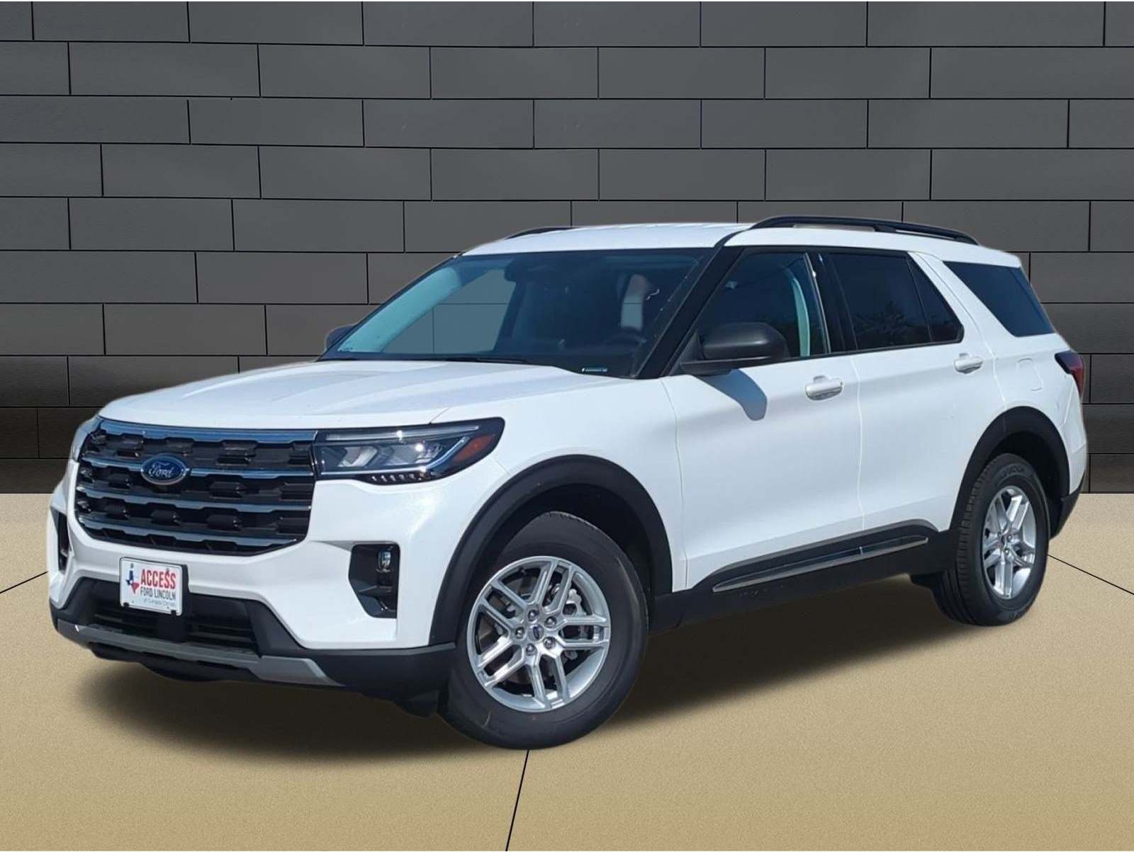 2025 Ford Explorer Active's photo